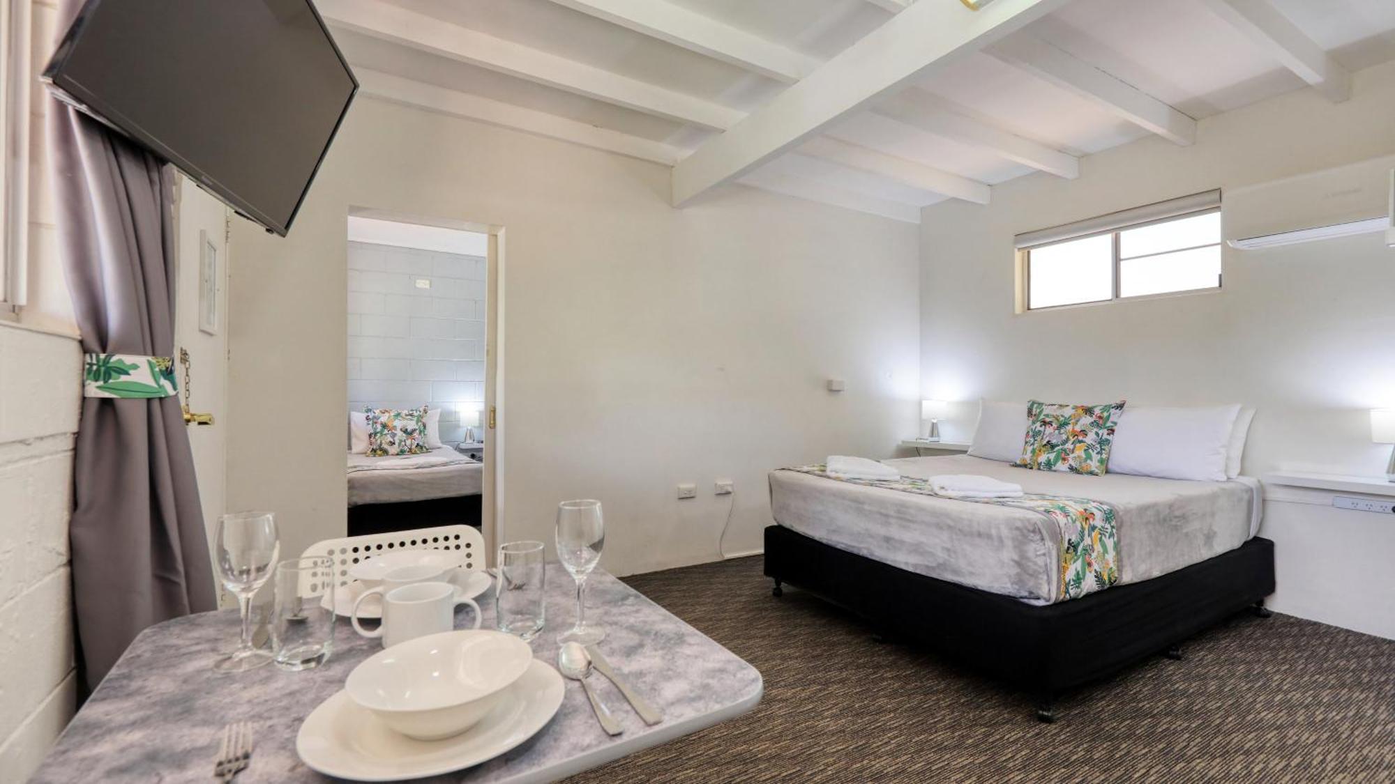 Oasis Motel Peak Hill Екстериор снимка